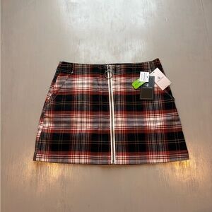 Volcom Red and Black Plaid Mini Skirt NWT  XS
